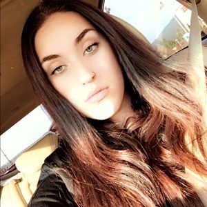 Meet your Posher, Alexandra